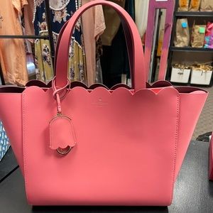 Kate Spade Tote....barely used!!